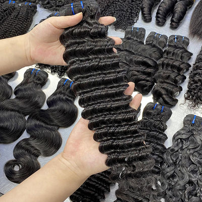 Rohes menschliches Haar Tiefe Welle Jungfrau brasilianische Haarbündel