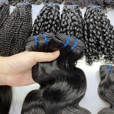 100% unverarbeitetes brasilianisches Haar Großhandel Jungfräuliches menschliches Haar Bundles Body Wave